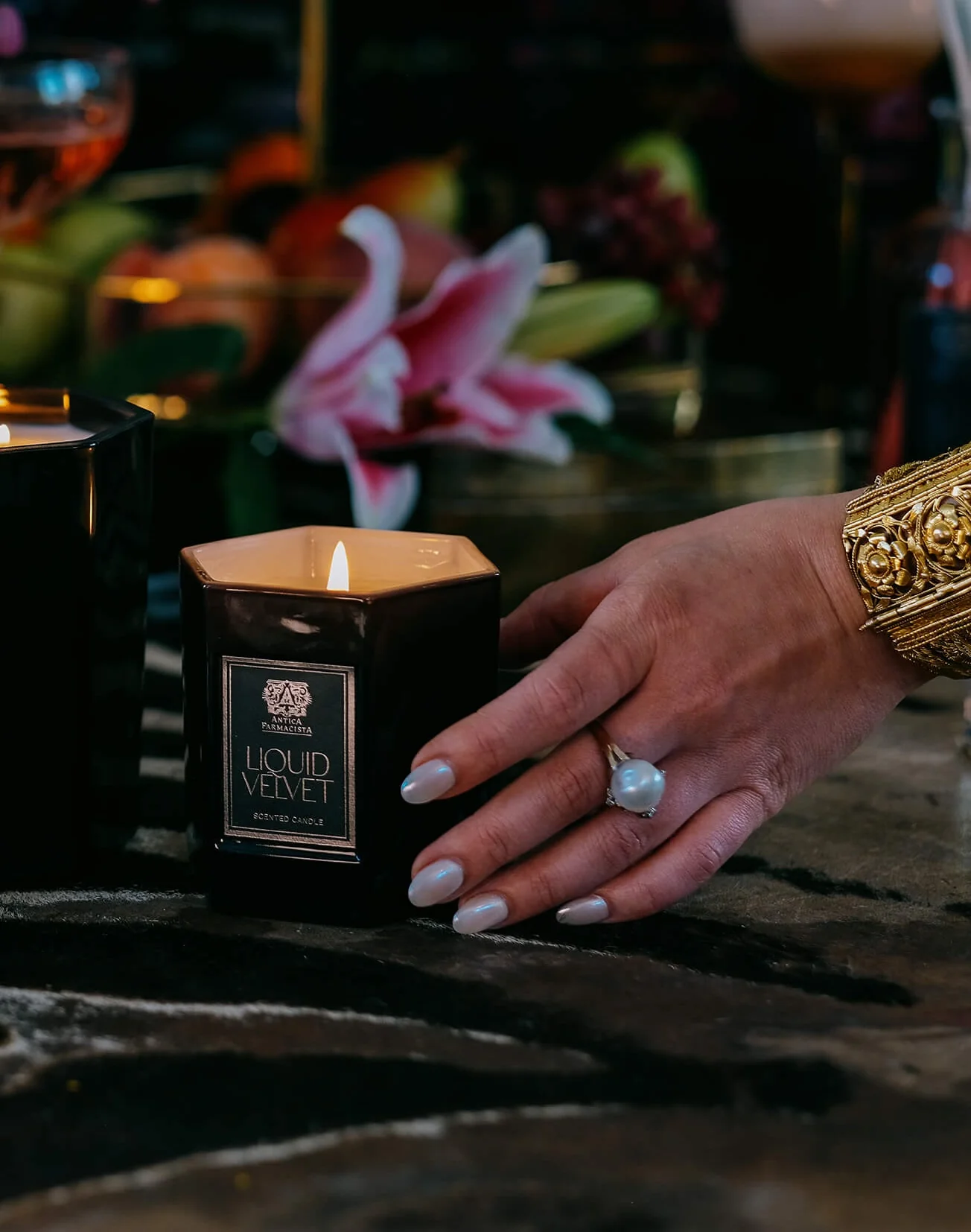 Liquid Velvet Candle - Image 4