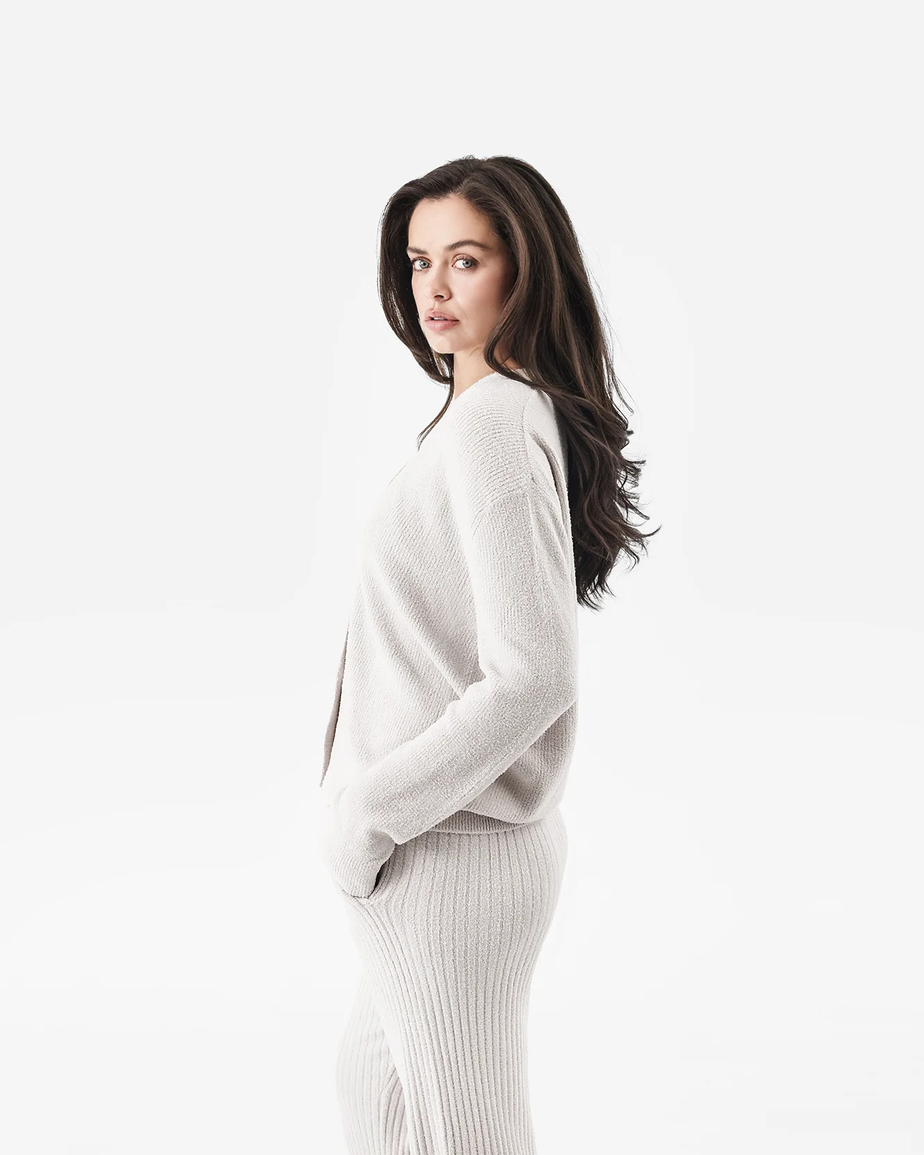 Cloud Cool Oversized Ribbed Buttoned Cardigan - Image 11