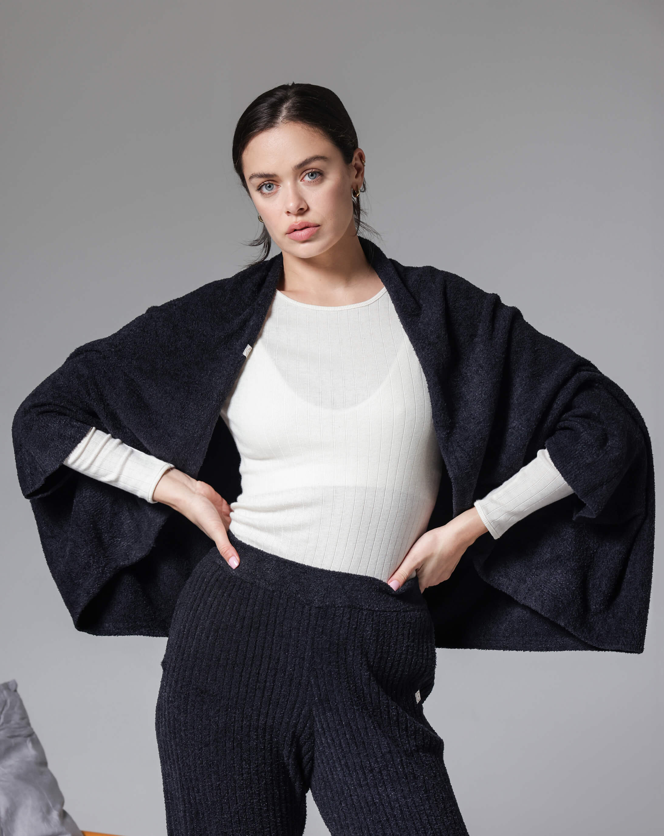 Cloud Cool Sleeved Wrap - Image 13