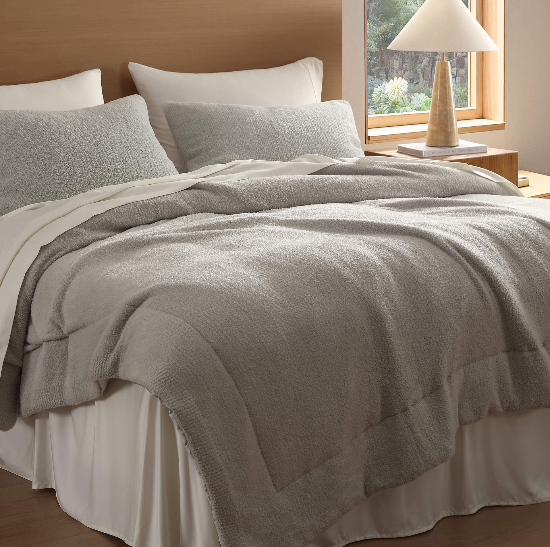 Cloud Cooling Comforter - Image 13