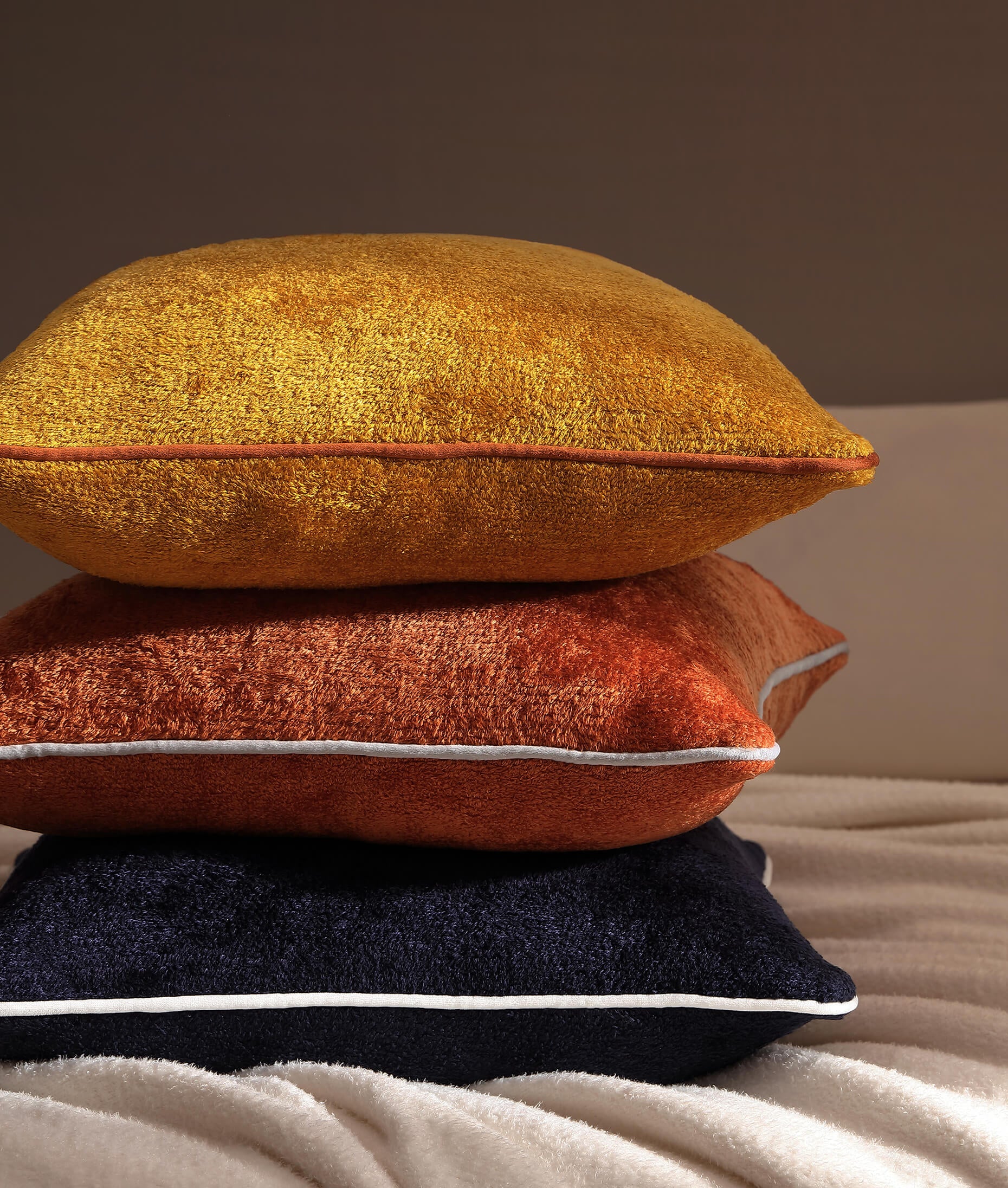 Cloud Silque Throw Pillow with Piping - Image 7