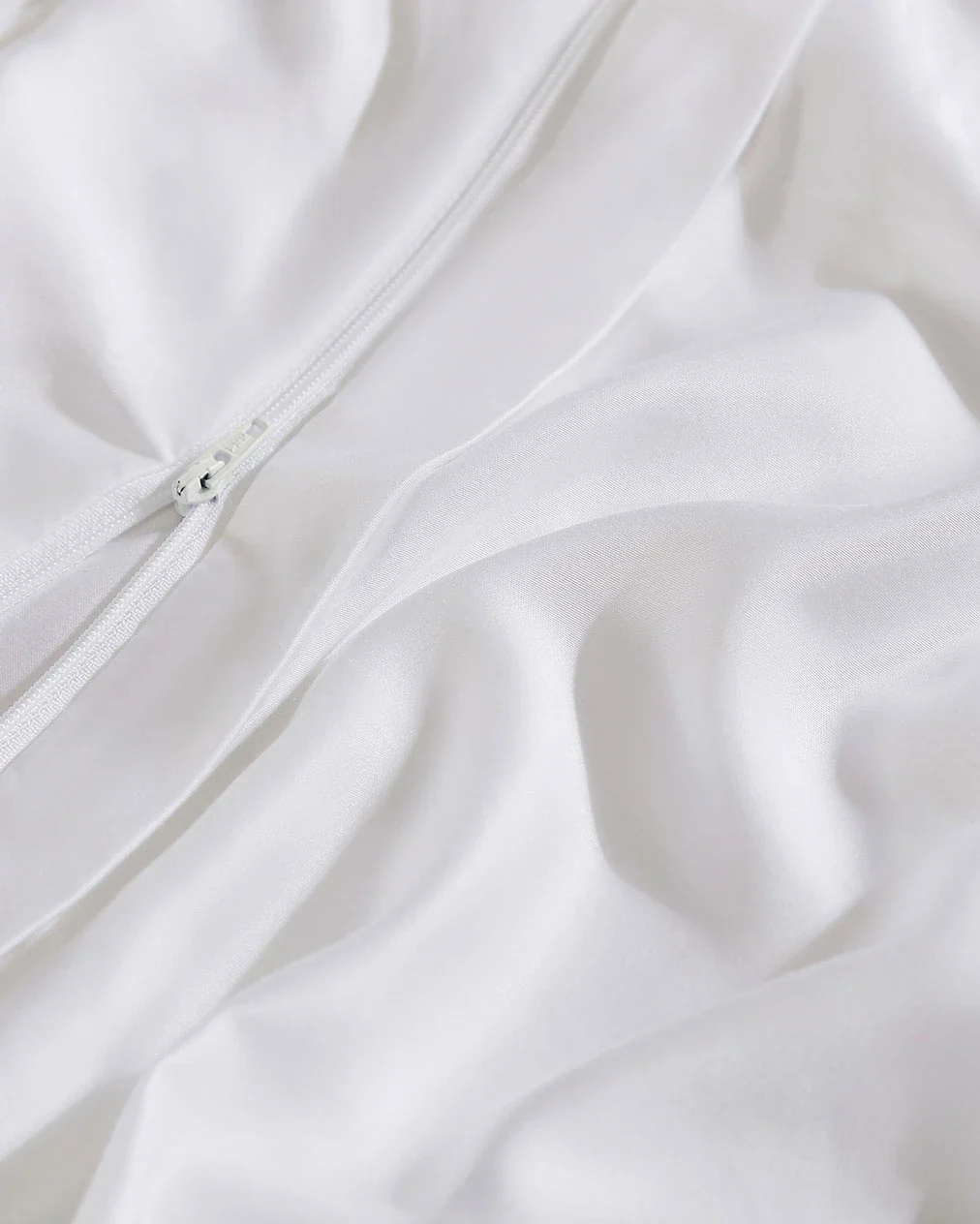 Frame Premium Bamboo Duvet Cover | Last Chance - Image 3