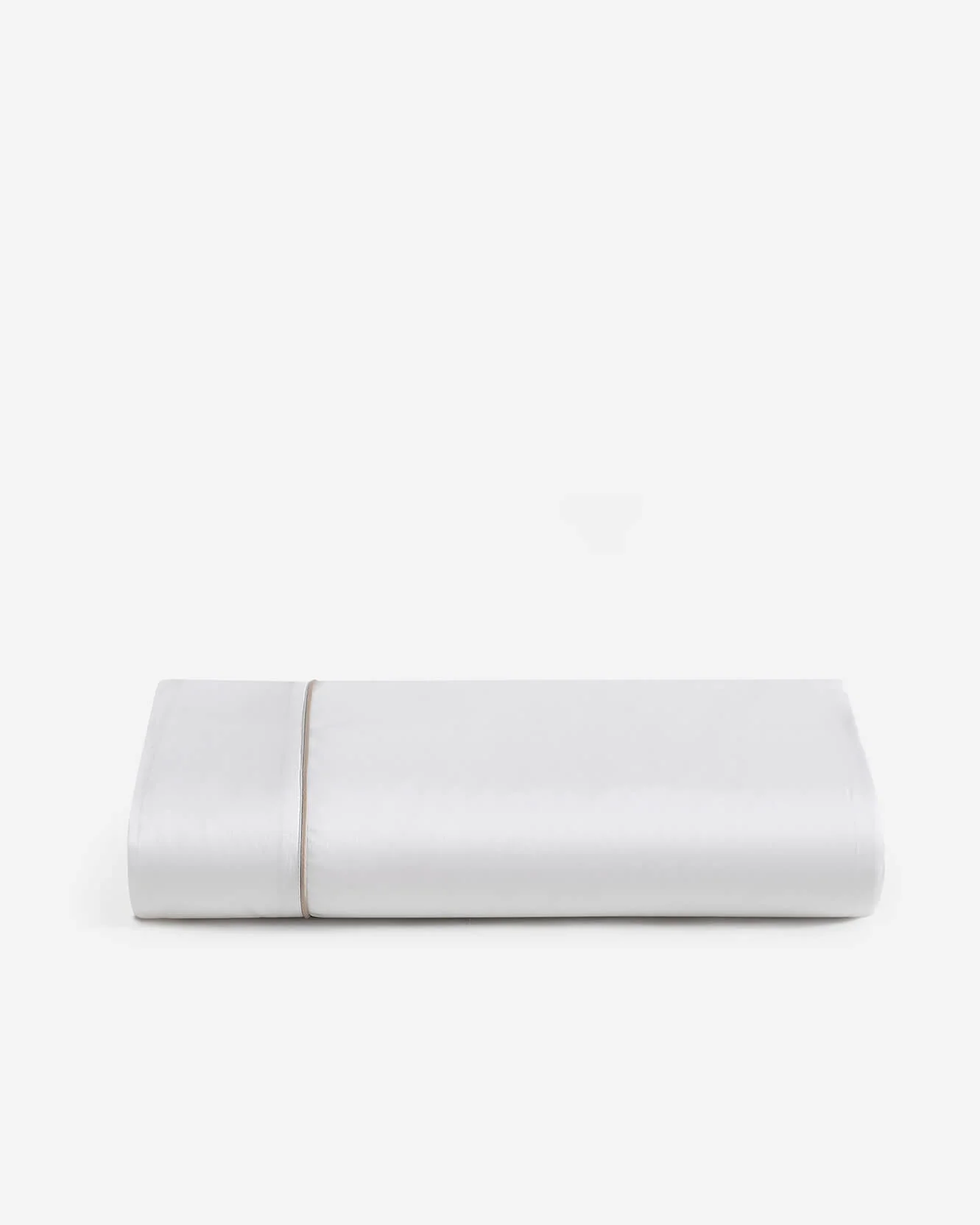 Luxe Bamboo Top Sheet with Piping - Image 4