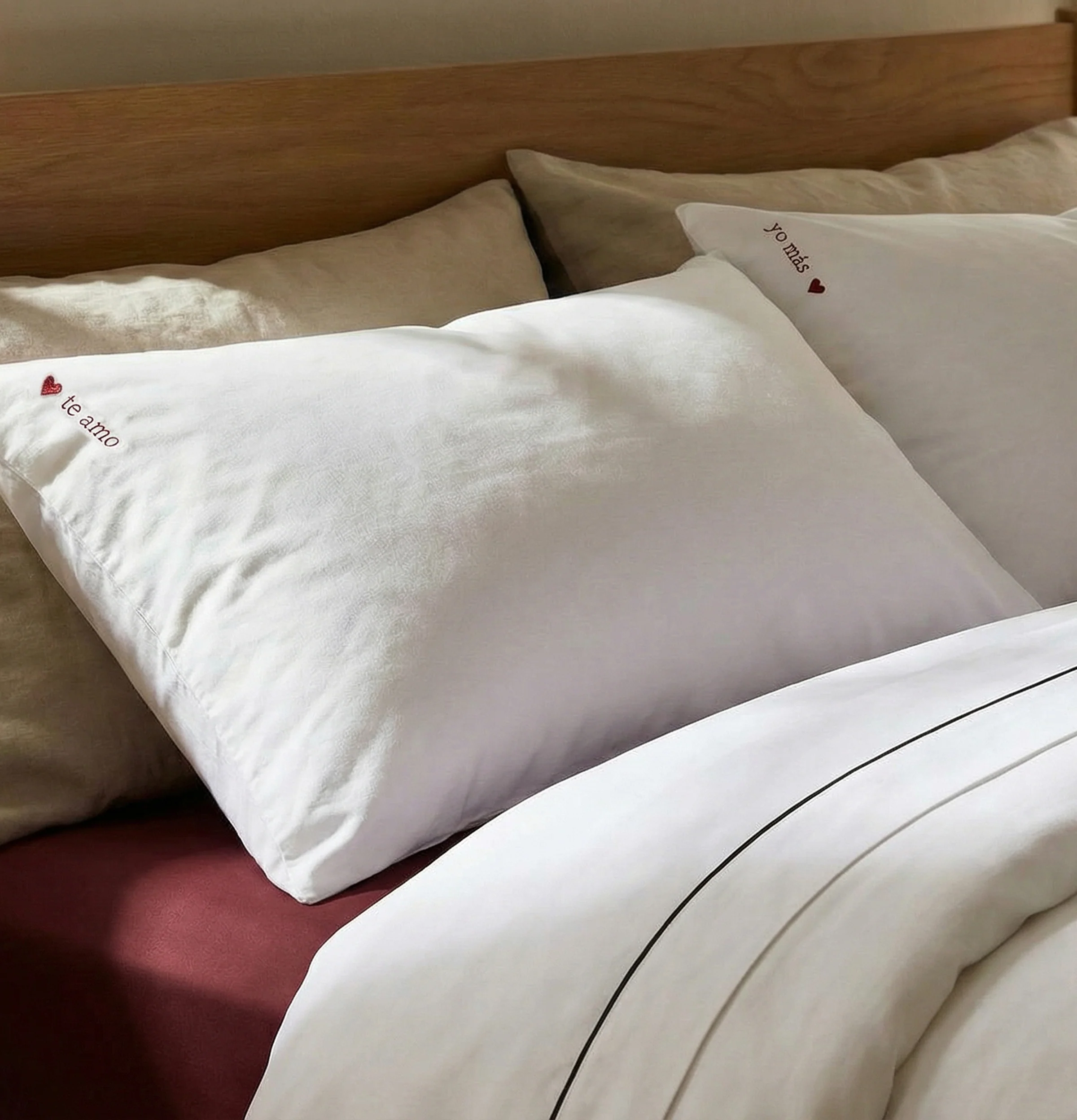 Luxe Bamboo Duvet Cover with Piping - Image 4