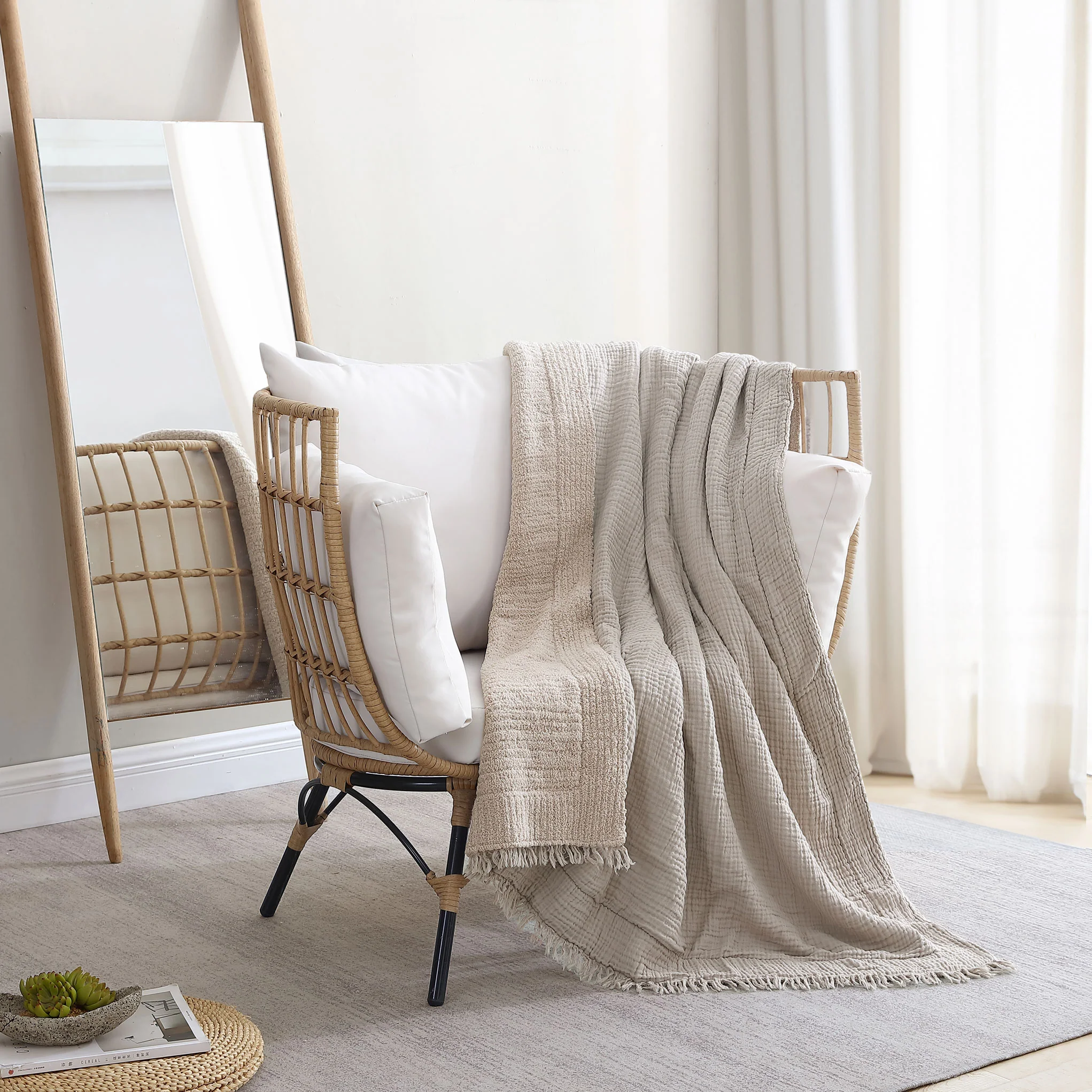 Snug Muslin Throw | Last Chance - Image 3