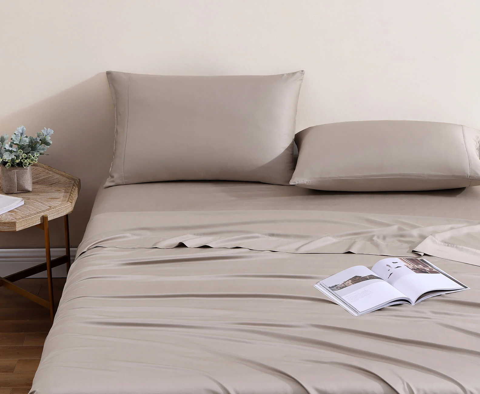 Natural Premium Bamboo Sheet Set with Top Sheet | Last Chance - Image 9