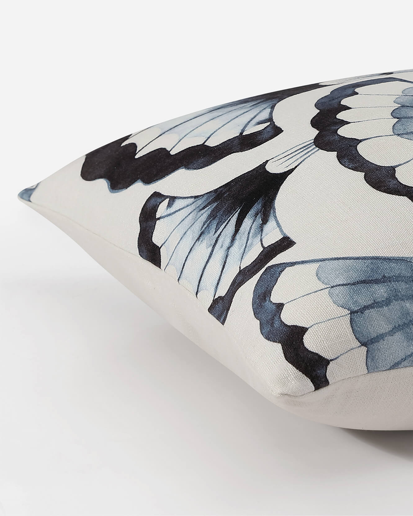 Pampas Throw Pillow - Image 2