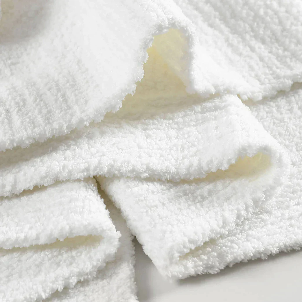 Snug Bed Blanket - Image 26