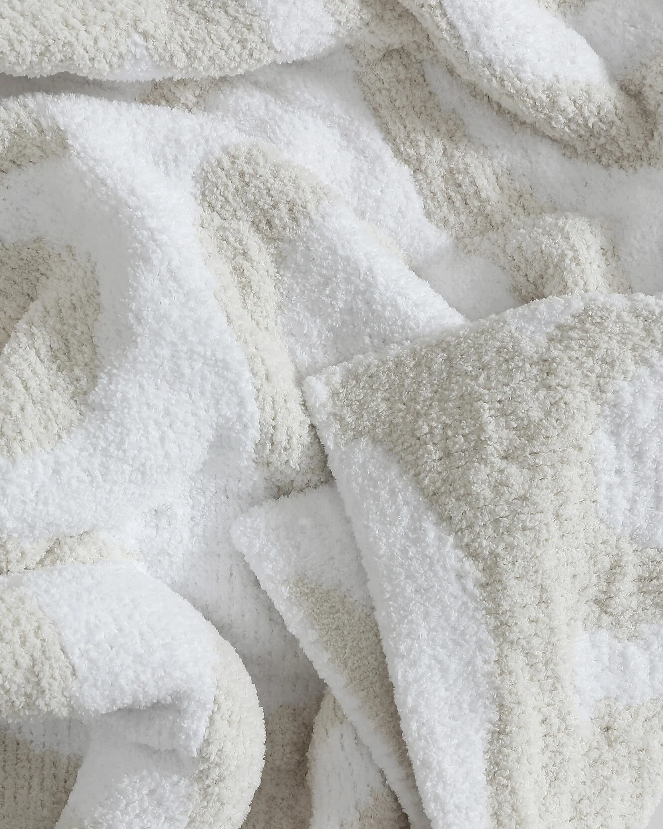 Snug Casablanca Bed Blanket - Image 3