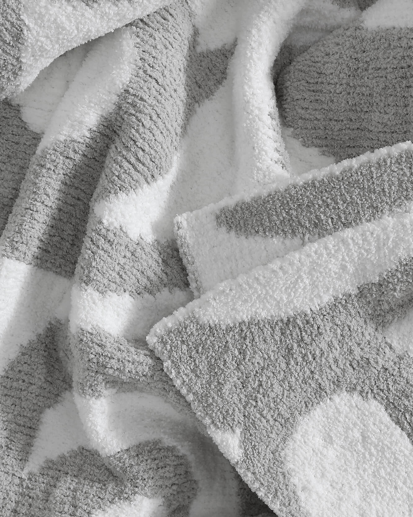 Snug Casablanca Bed Blanket - Image 9