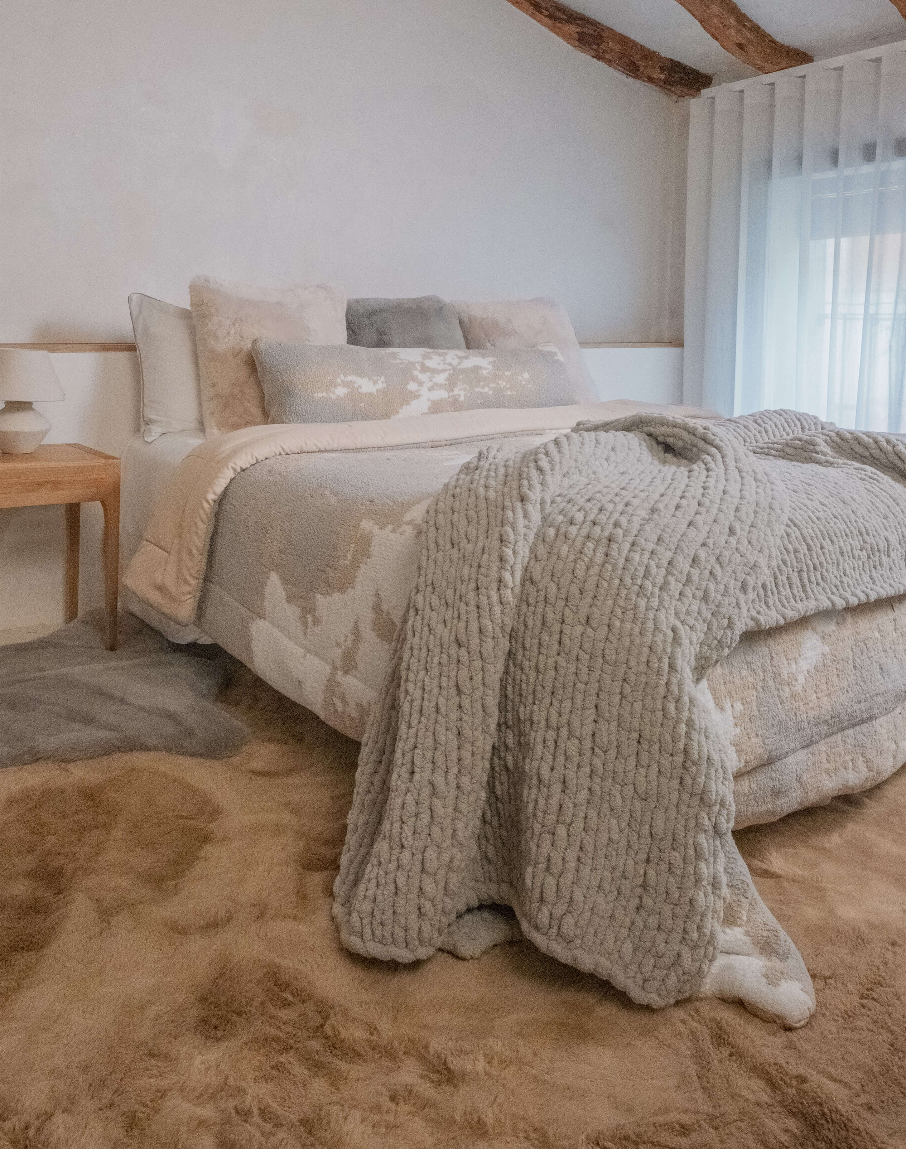 Snug Chunky Knit Throw - Image 23
