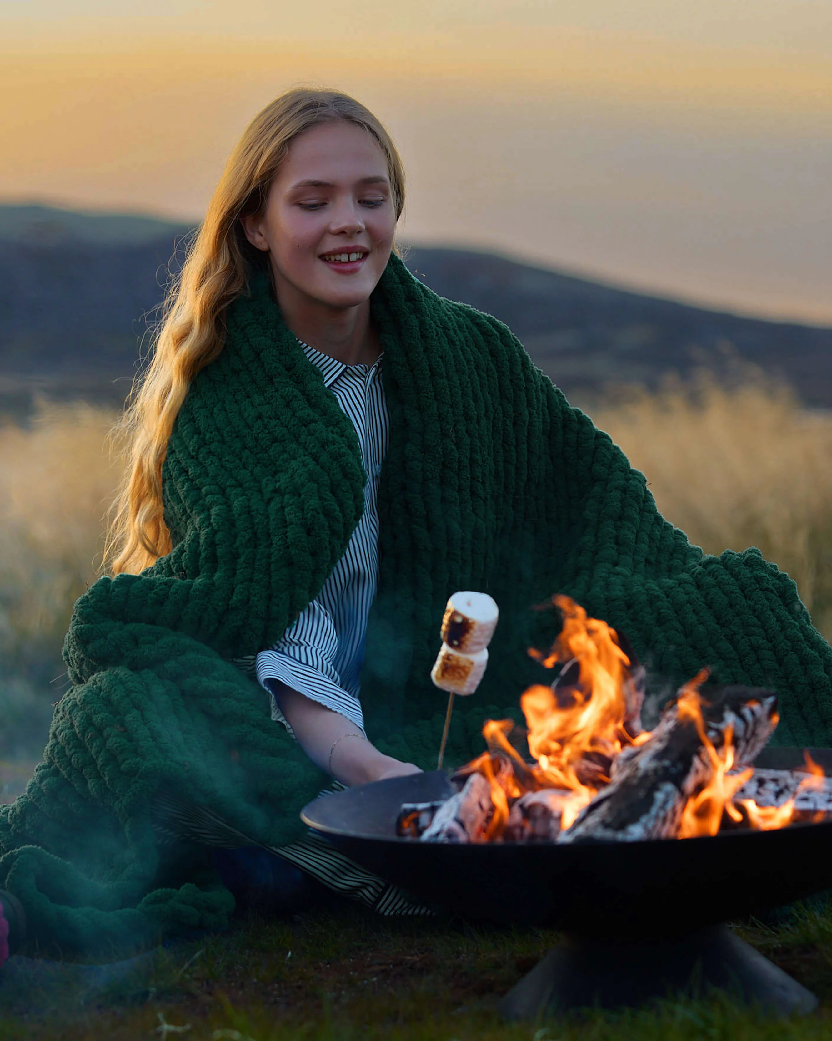 Snug Chunky Knit Throw - Image 7