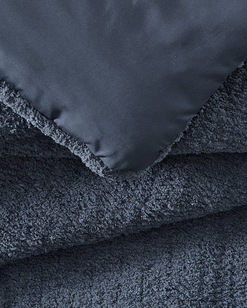Snug Stitch Comforter - Image 20