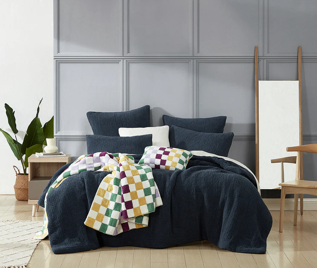 Snug Stitch Comforter - Image 21
