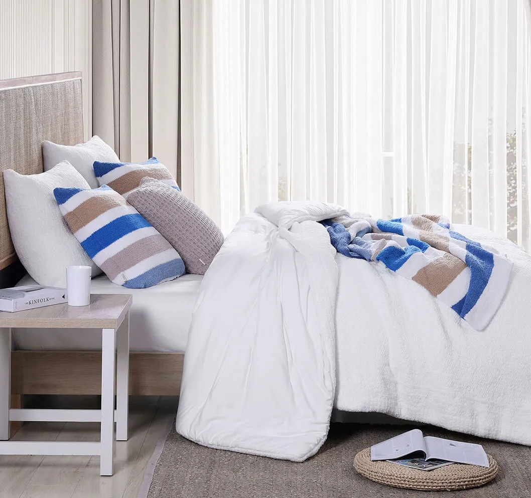 Snug Stitch Comforter - Image 4