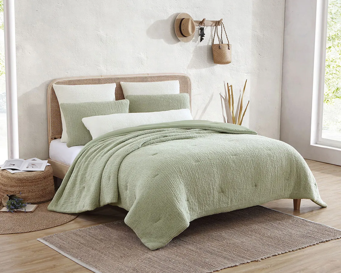 Snug Stitch Comforter - Image 8