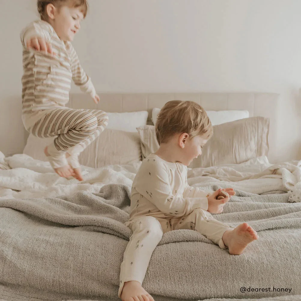 Snug Throw - Image 104
