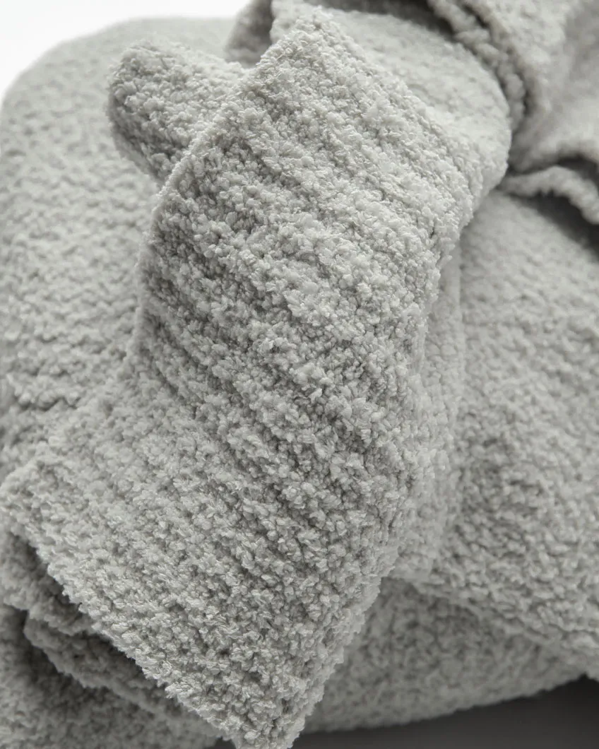 Snug Throw - Image 12