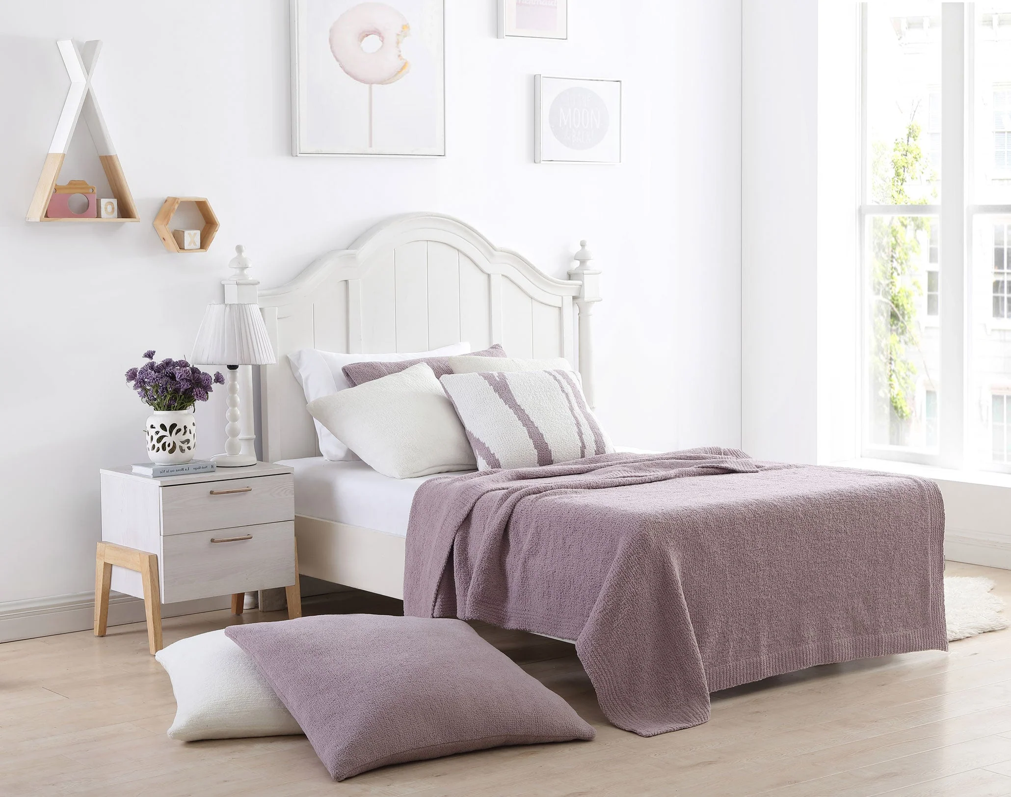 Snug Throw - Image 145
