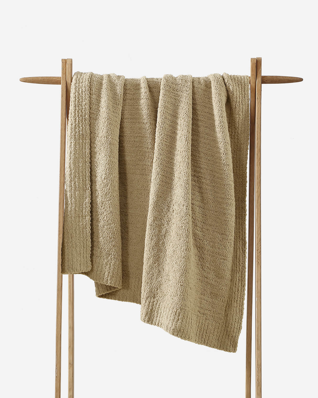 Snug Throw - Image 33