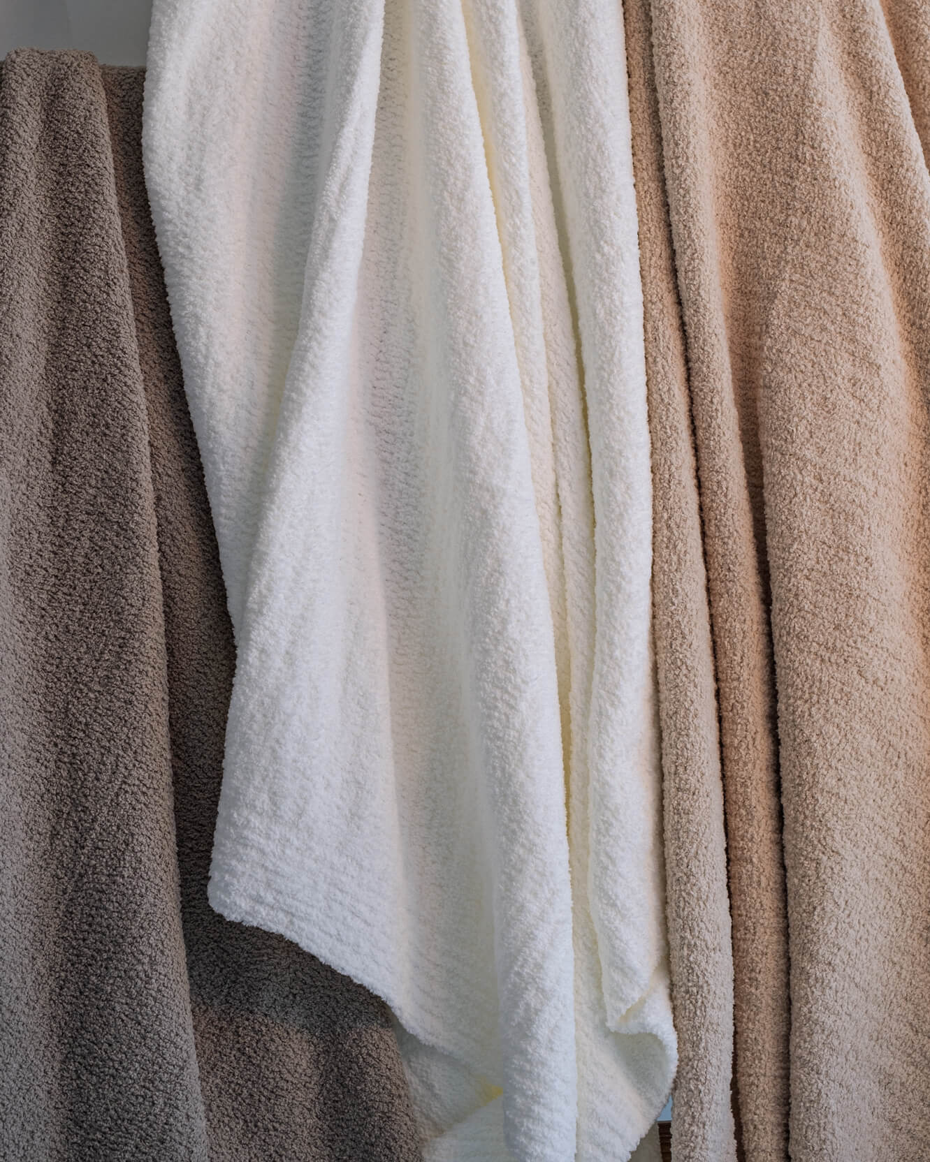 Snug Throw - Image 36
