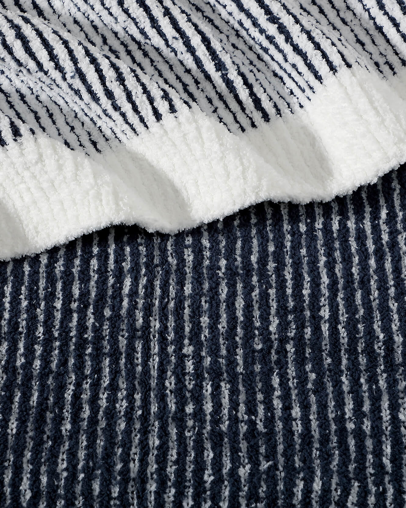 Two-Tone Ribbed Bed Blanket | Last Chance - Image 9
